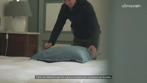 Embedded thumbnail for Tourisme Durable : l&#039;exemple de l&#039;éco-lieu du Renard Perché (68)